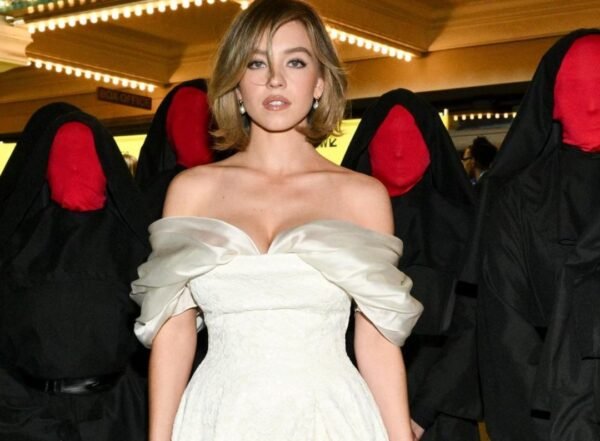 Aktris Terbaik, Ini 4 Film Fenomenal Sydney Sweeney yang Wajib Ditonton!