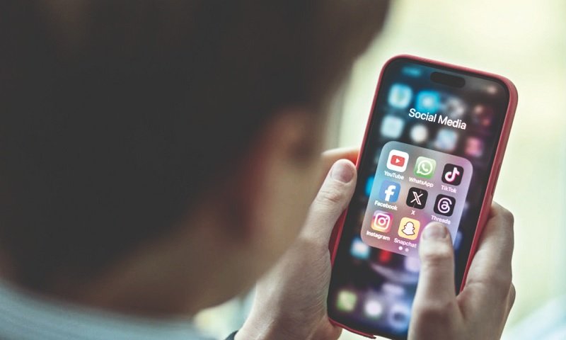 Demi Kesehatan Mental, Australia Larang Media Sosial Bagi Anak di Bawah 16 Tahun
