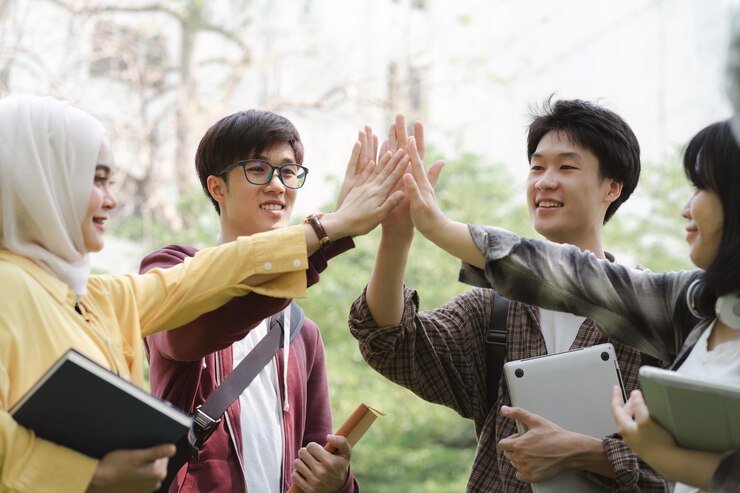 keuntungan students staff vs ikut organisasi mahasiswa