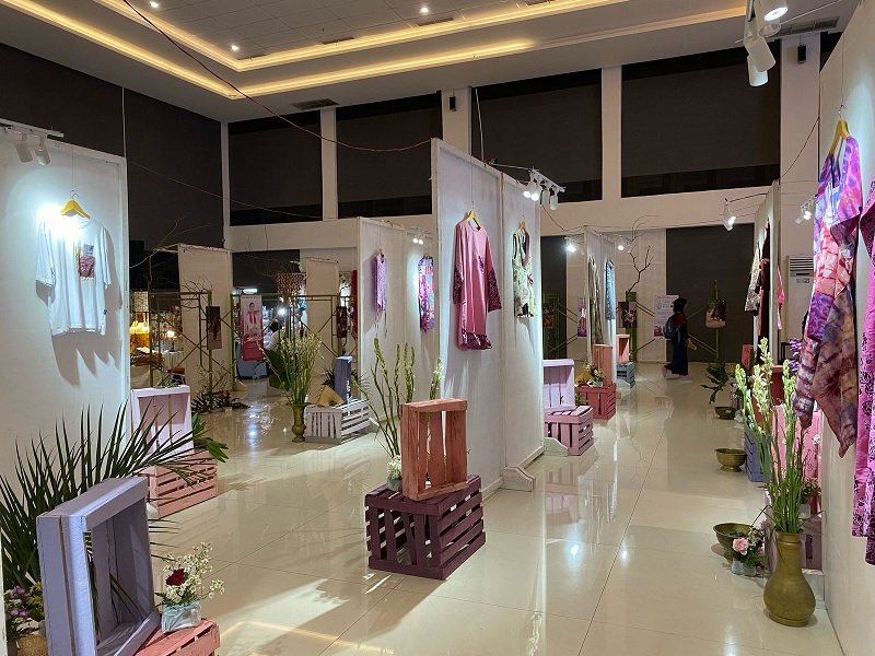 Pagelaran “Jeju” Jelang Julang, Hadirkan Beragam Batik Bermakna Indah