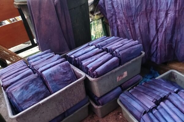 Hamparan Rintik, Butik Zero Waste dengan Sentuhan Kain Jumputan