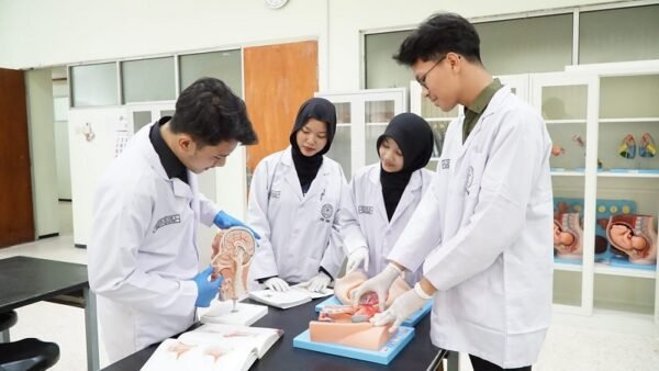 Redam Penyakit Tidak Menular, FK UM Cetak Kedokteran Olahraga