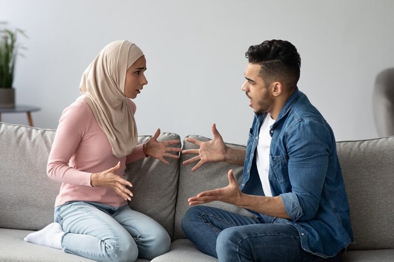 Hukum Istri Gugat Cerai Suami Karena Akhlaknya Buruk