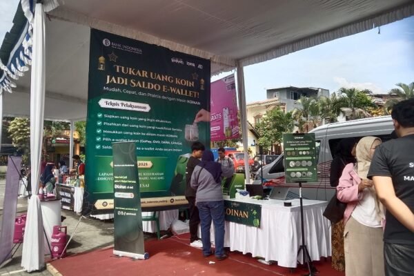 Tukar Uang Koin Jadi E-Wallet dan Donasi Dompet Dhuafa di Serambi BI Malang