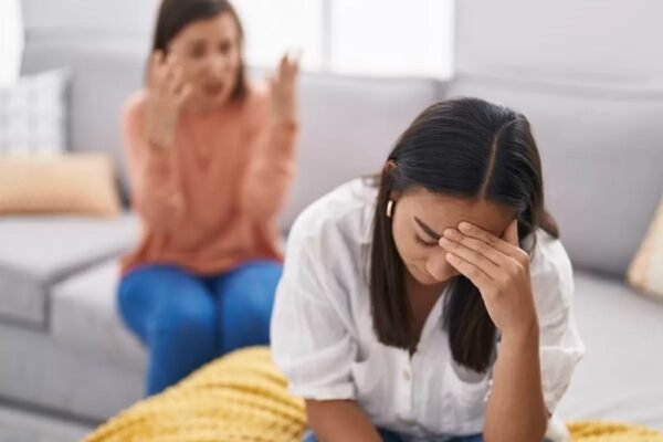 9 Dampak Negatif Anak Terlalu Penurut, Ternyata Tak Selalu Baik