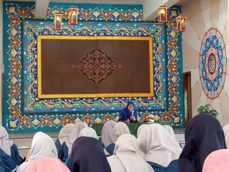 Hari Pertama Pondok Ramadan SMK Terpadu Al-Ishlahiyah, Berpuasa Agar Bertaqwa