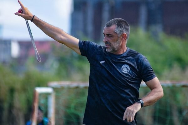 Arema FC Matangkan Persiapan Tanpa Dalberto Jelang Laga Kontra Malut United