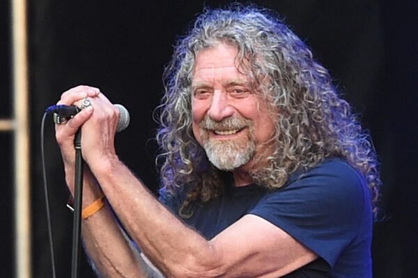 Robert Plant Umumkan Tur Eropa 2025