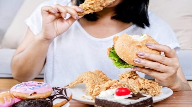 Awas, Junk Food Dapat Turunkan Daya Ingat