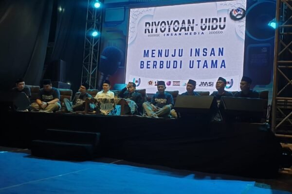 Sam Rektor UIBU Rajut Silaturahmi dengan Wartawan Lintas Organisasi