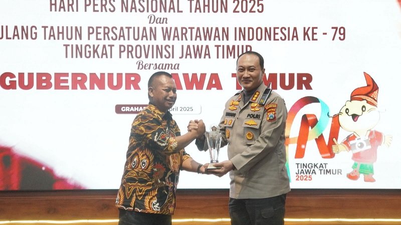 Kapolresta Malang Kota Raih Penghargaan Rastra Sewakottama Award 2025 di Malam Puncak HPN
