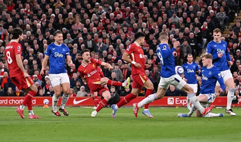 Gol Diogo Jota Antar Liverpool Kalahkan Everton di Derby Merseyside