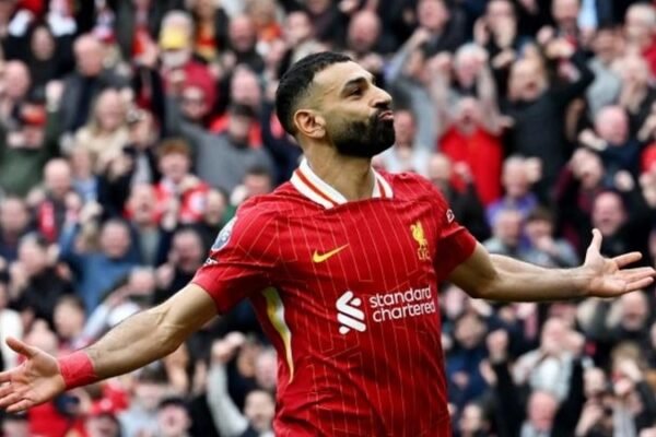 Mohamed Salah Gagal Jadi Pemain dengan Gaji Selangit, Ini Sebabnya