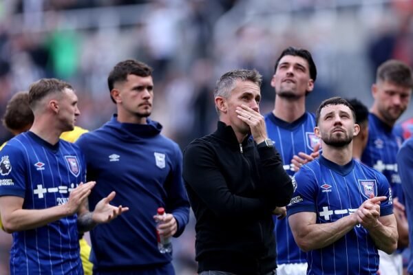 Kalah 0-3 dari Newcastle, Ipswich Resmi Degradasi