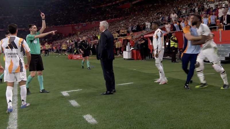 Lempar Es ke Wasit, Antonio Rudiger Terancam Sanksi Berat