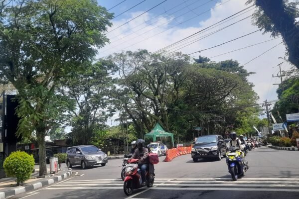Rekayasa Arus Lalu Lintas di Jalan Kahuripan-Brawijaya-Tumapel Resmi Diberlakukan, Uji Coba Selama Sebulan