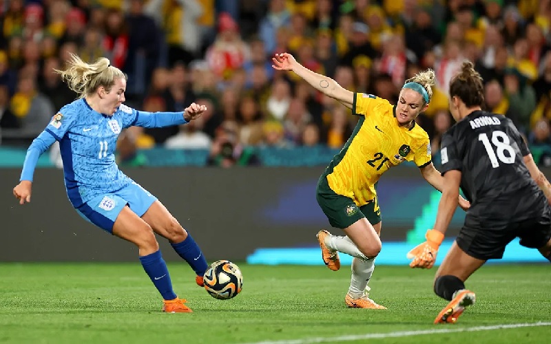 Mushuk porno video ustida kiyim pins Jinsiy filmlarni yuklab olmasdan onlayn tomosha qiling: Karib dengizi qaroqchilari: Stagnetti qasosi