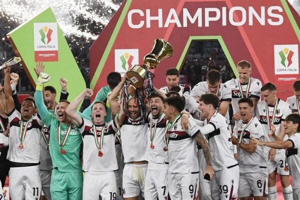 Bologna Akhiri Puasa Gelar 51 Tahun, Kalahkan AC Milan di Final Coppa Italia