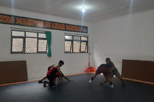 Porprov IX Jatim 2025, Tim Gulat Kota Malang Fokus Latihan dan Bidik Medali Emas
