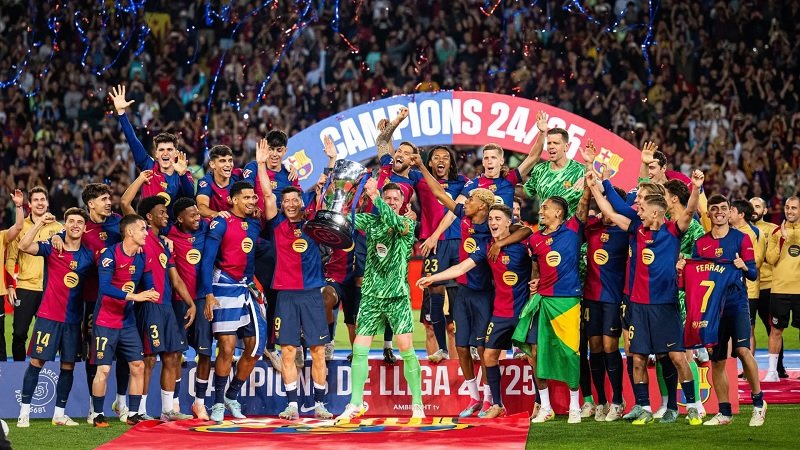 Langgar Aturan Finansial, Barcelona Terancam Sanksi Pengurangan Poin di Liga Champions