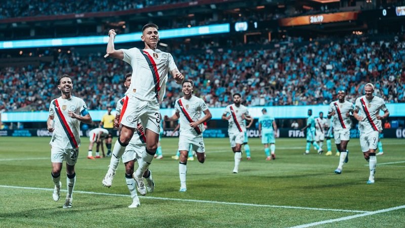 316-Pemain Manchester City selebrasi Manchester City Hajar Al Ain 6-0