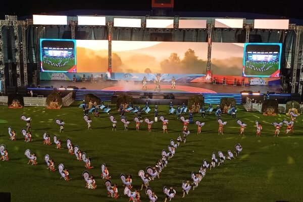 Seribu Penari Tampilkan Tari Kolosal “Malang Mbois Berkelas” Warnai Opening Ceremony Porprov Jatim 2025