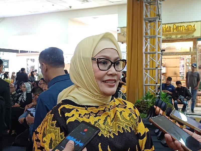 024-Nidia Ichsan Lippo Malls Dukung UMKM dan Desainer Lokal Lewat Malang Fashion Runway 2025