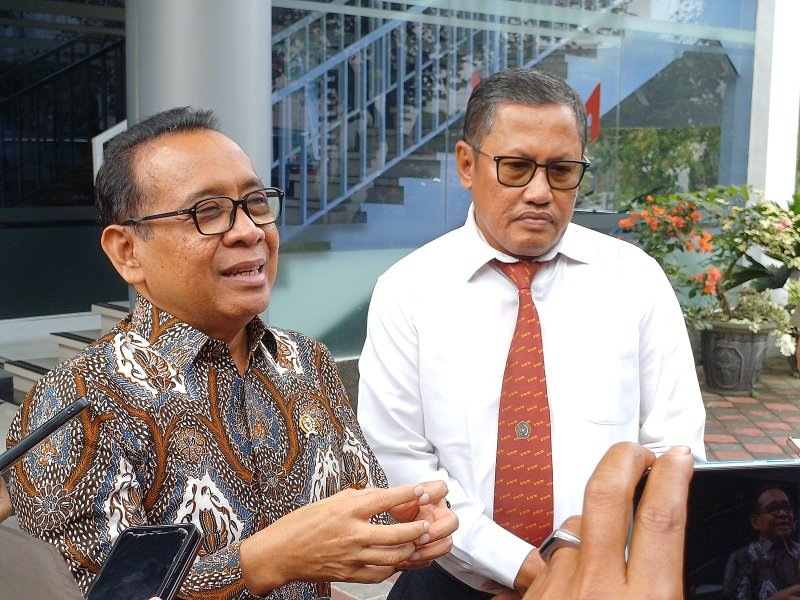 Menko PMK Pratikno Kunjungi UMM, Bahas Transformasi Politik Pembangunan dan Tantangan AI