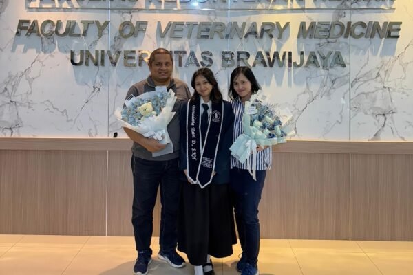 Wisudawan Termuda UB Teliti Jahe Merah Sebagai Antioksidan