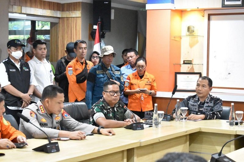 Danrem 083/Bdj Pastikan Jajarannya Siap Dukung Proses Pencarian Korban KMP Tunu Pratama Jaya