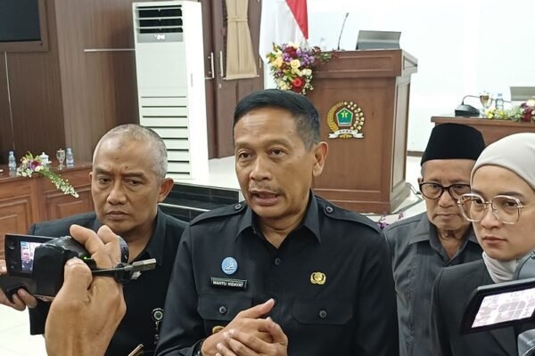 Viral Iklan Vulgar Miras di Medsos, Wali Kota Malang Tegaskan Penertiban dan Evaluasi Izin Usaha