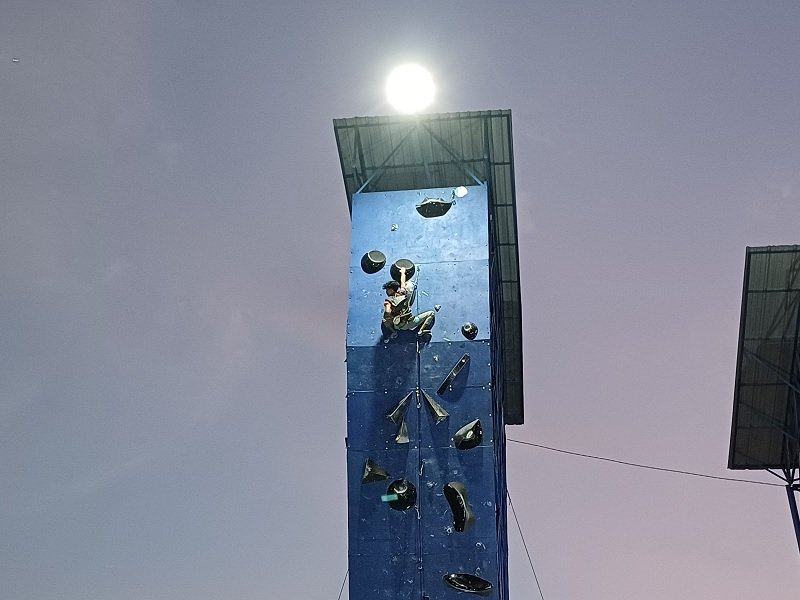 331-Final Lead Perorangan putra Panjat Tebing Porprov Jaatim 2025 Gagal di Final Lead Peorangan Putra Panjat Tebing, Kota Malang Masih Berpeluang di Nomor Lain