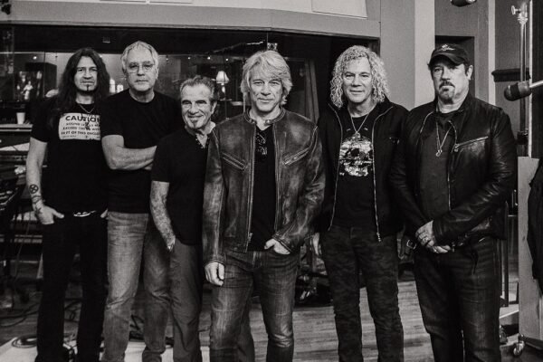 Bon Jovi Rilis Ulang Album ‘Forever’ Versi Kolaborasi