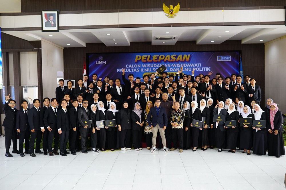 Prodi Komunikasi UMM Lepas 186 Calon Wisudawan, Cetak Lulusan Ulet dan Kreatif