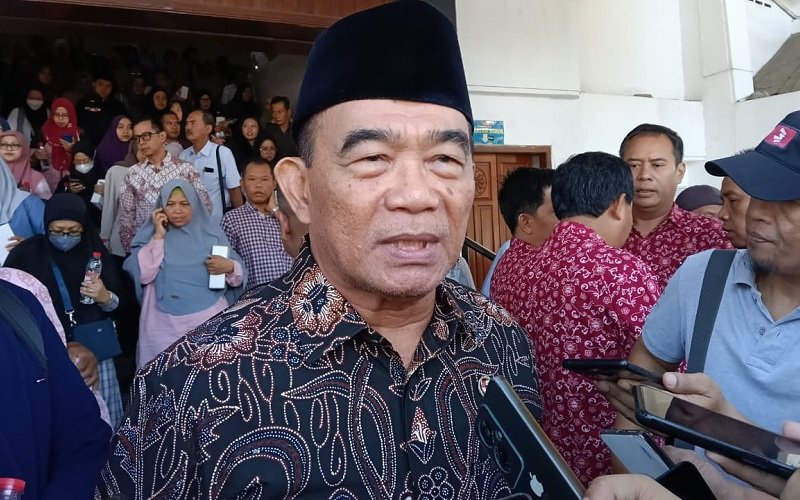 Muhadjir Effendy Ungkap Rencana Bangun Kampung Haji saat Hadiri Silaturahmi Wali Mahasiswa Baru UMM