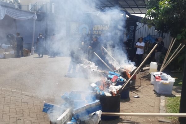 Ganja 179 Kg sampai Rokok Ilegal Dimusnahkan Kejaksaan Negeri, Malang Darurat Narkoba