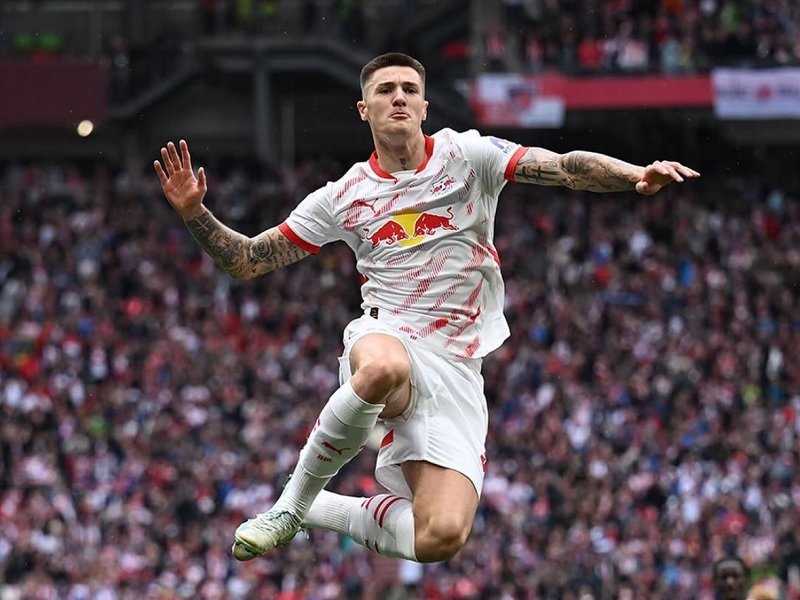 Newcastle Lagi-Lagi Apes, Benjamin Šeško Lebih Pilh Manchester United