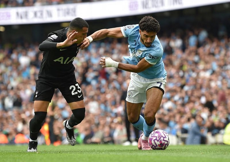 Tottenham Permalukan Manchester City 2-0