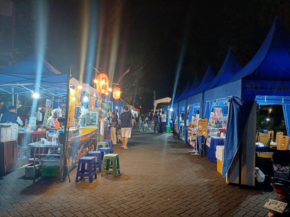 Tutup Hangat Bazar Permata Jingga