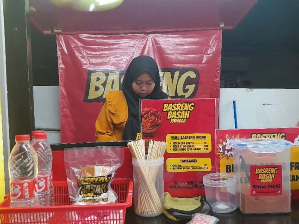 Cabang Baru Basreng Basah Juwara Hadir di Jabung