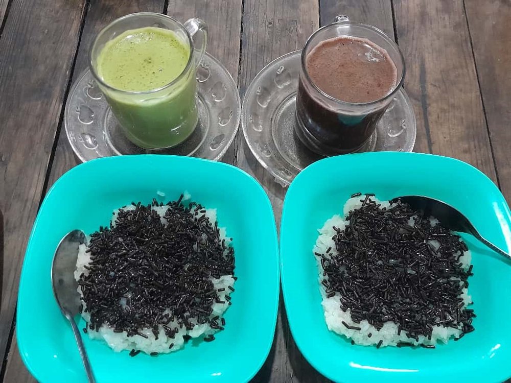 Ketan Bubuk Pak Pri Singosari Kuliner Tradisional