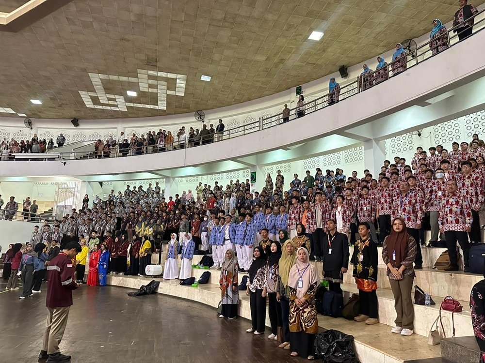 coding1 Hilal Coding dan AI Sebagai OSN Cabang Ke-10 Terlihat, Siswa Siap Adu Kecerdasan Teknologi