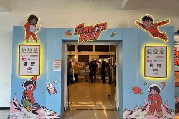 Ribuan Buku Anjlok Harga, Gramedia Gelar Semesta Buku di Malang