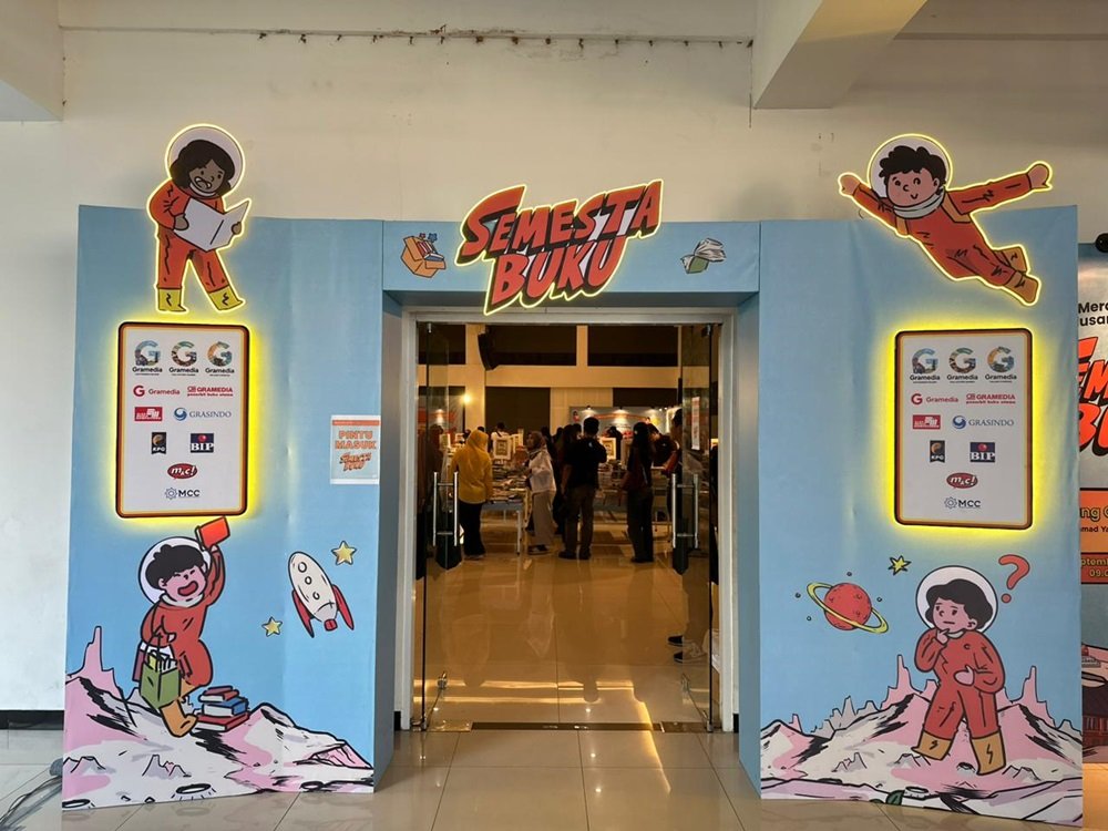 Ribuan Buku Anjlok Harga, Gramedia Gelar Semesta Buku di Malang