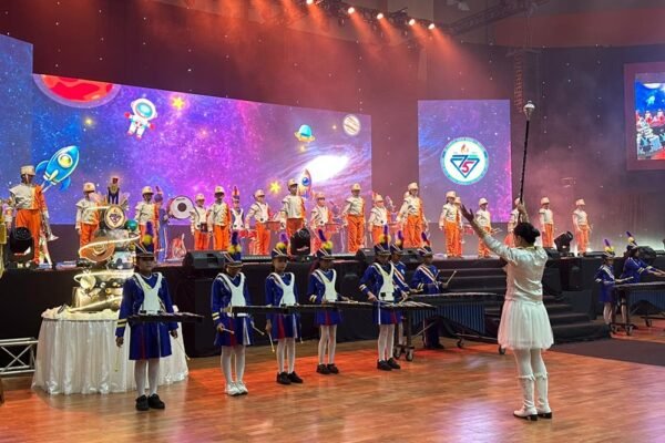 Pentas Meriah 75 Tahun SDK Santa Maria 2 Malang Hadirkan Kisah Penuh Warna