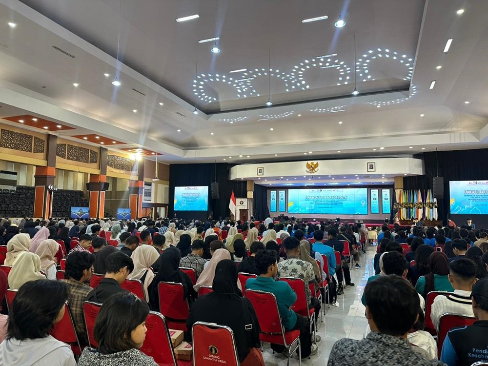 Respon Wali Kota Malang terhadap Seminar Nasional Financial literacy for Youth UB