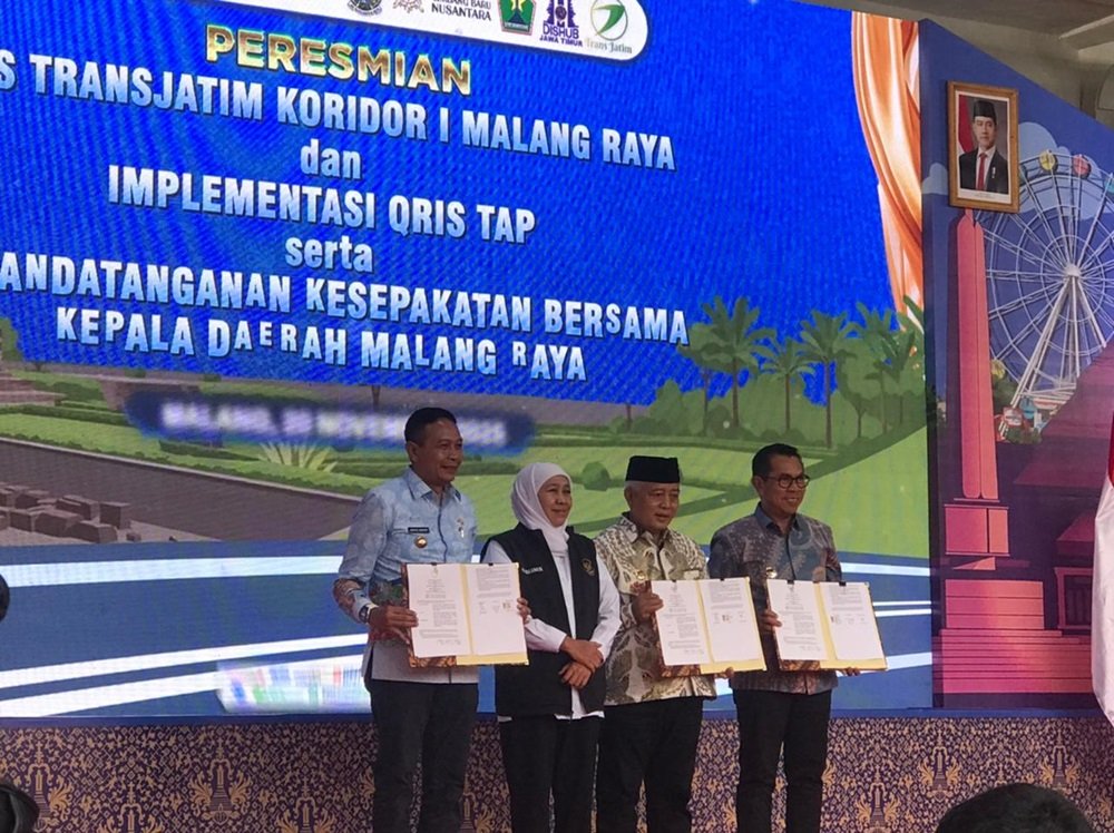 Gubernur Khofifah Resmikan Bus Trans Jatim “Gajayana” di Malang, Hadirkan Transportasi Aman dan Nyaman