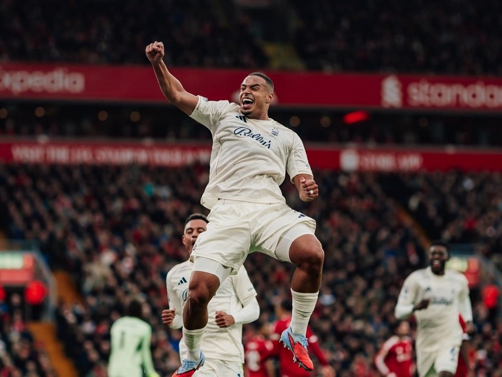 Hasil Liverpool vs Nottingham Forest: The Reds Hancur Lebur Di Kandang Sendiri