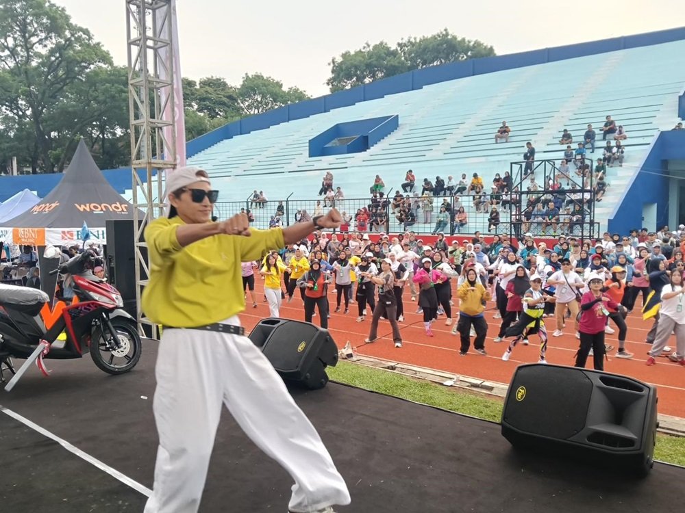 8 Tahun Melangkah, Whiz Prime Hotel Rayakan Ulang Tahun dengan Berbagi Bersama