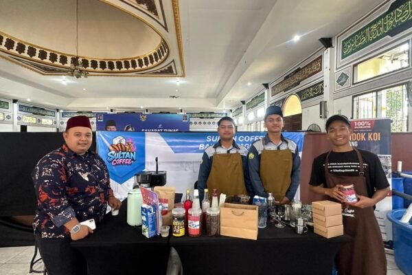 Kewirausahaan Ponpes Bahrul Maghfiroh, Sultan Coffee Didik Santri Jadi Wirausahawan
